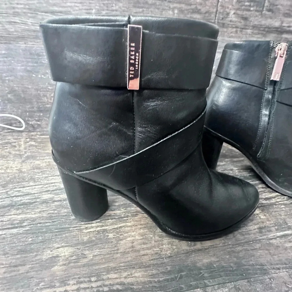 Ted Baker Black Heeled Boots with Chunky Heel and Rounded Toe